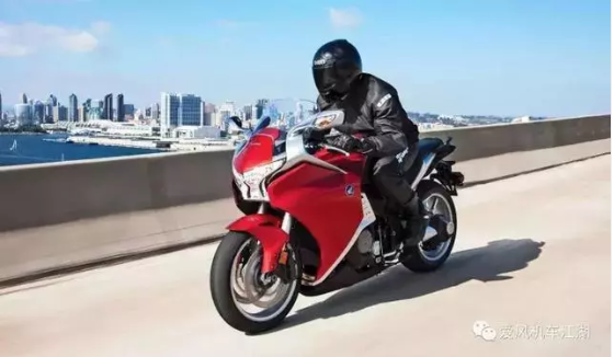 摩托車離合器的使用維護